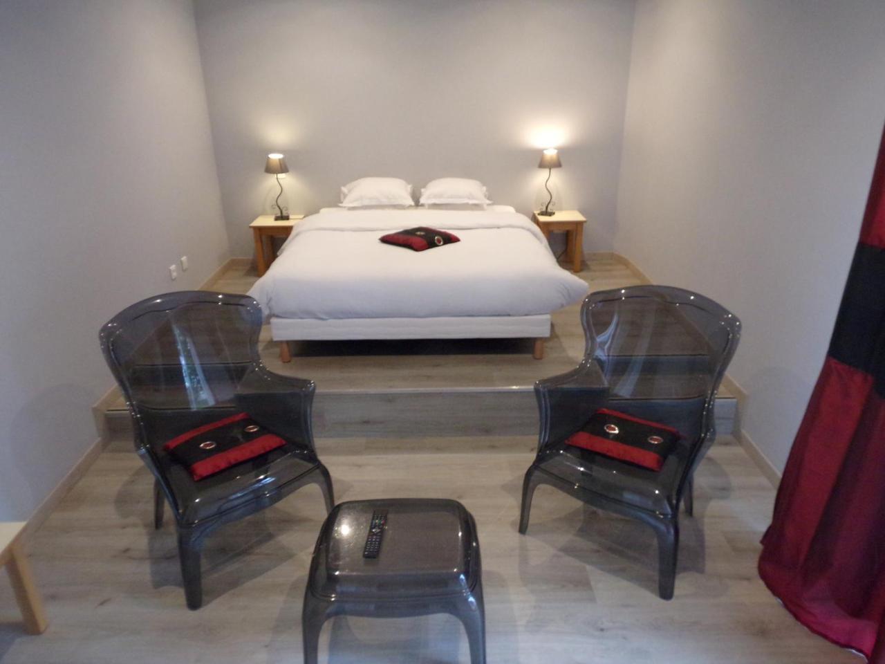 Domaine De Bel Air Hotell Cérans-Foulletourte Eksteriør bilde